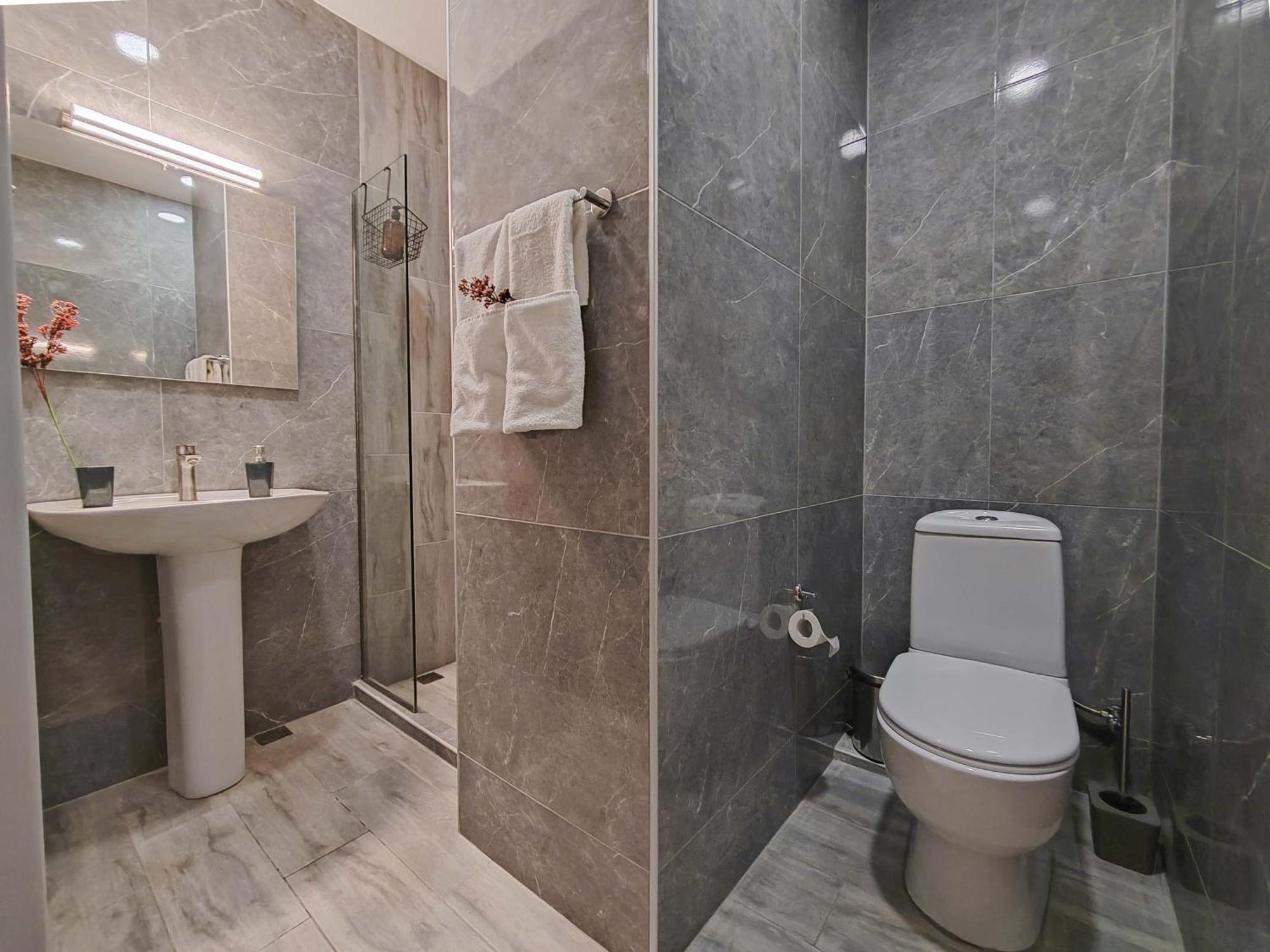 Hotel Round Garden Tbilisi Exterior foto